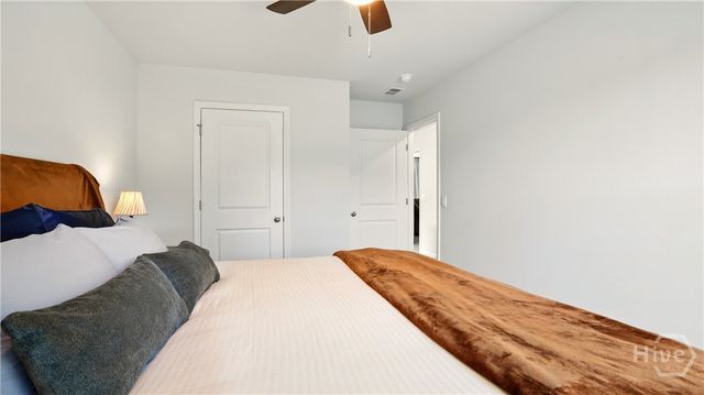 60 Knotty Court, Richmond Hill, GA 31324