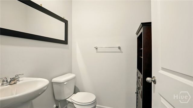 60 Knotty Court, Richmond Hill, GA 31324