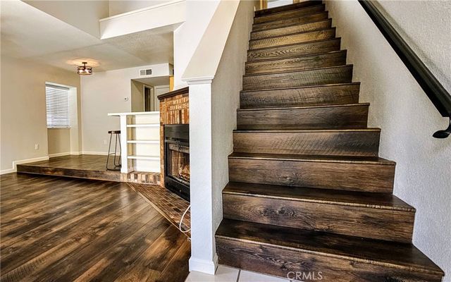 976 W Arrow, Upland, CA 91786