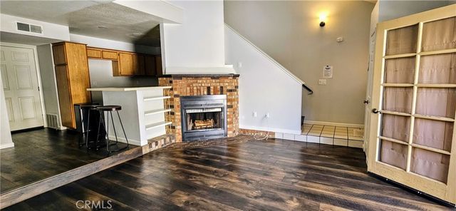 976 W Arrow, Upland, CA 91786
