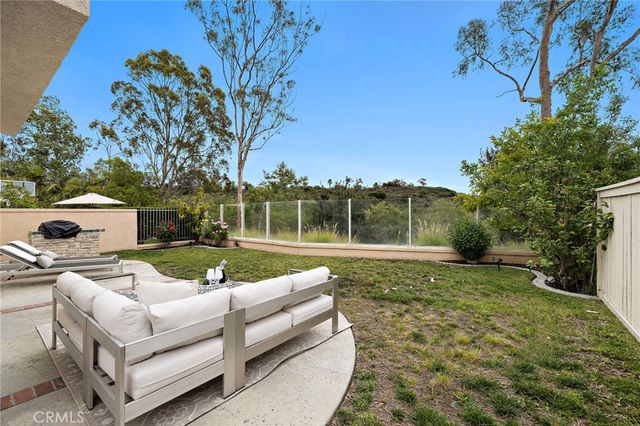 50 Blanco, Lake Forest, CA 92610