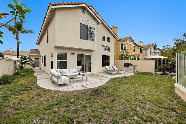 50 Blanco, Lake Forest, CA 92610