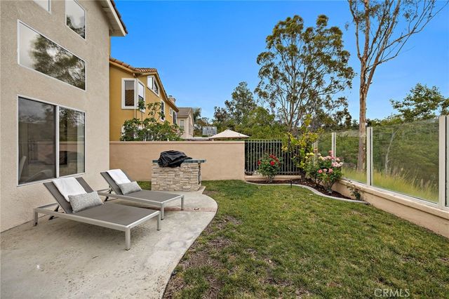 50 Blanco, Lake Forest, CA 92610