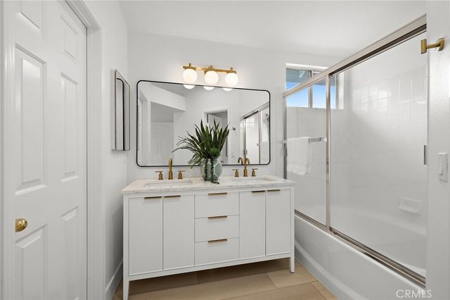 50 Blanco, Lake Forest, CA 92610