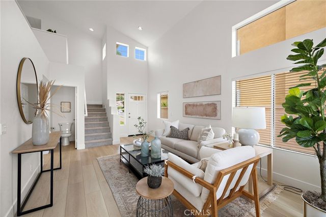 50 Blanco, Lake Forest, CA 92610