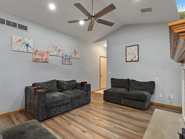 704 E 6th Street, Coal Valley, IL 61240