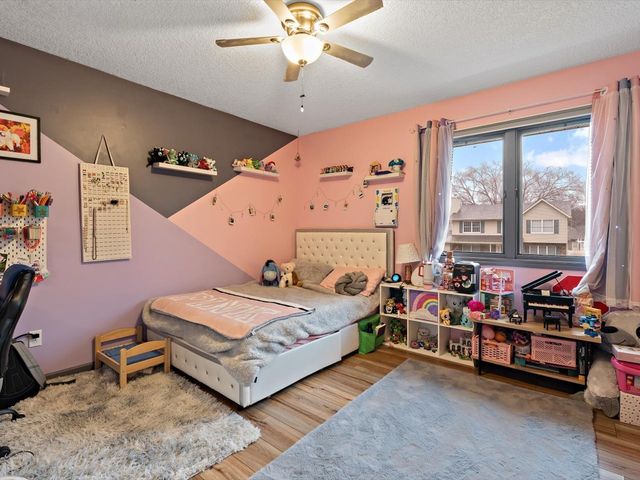 704 E 6th Street, Coal Valley, IL 61240