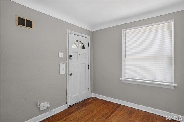 9013 Pallardy Lane, Overland, MO 63114