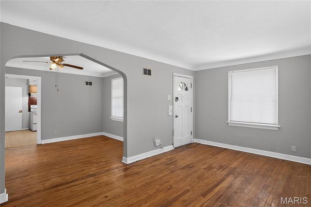 9013 Pallardy Lane, Overland, MO 63114
