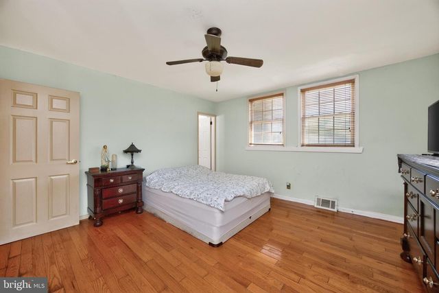 130 SHASTA RD, Plymouth Meeting, PA 19462