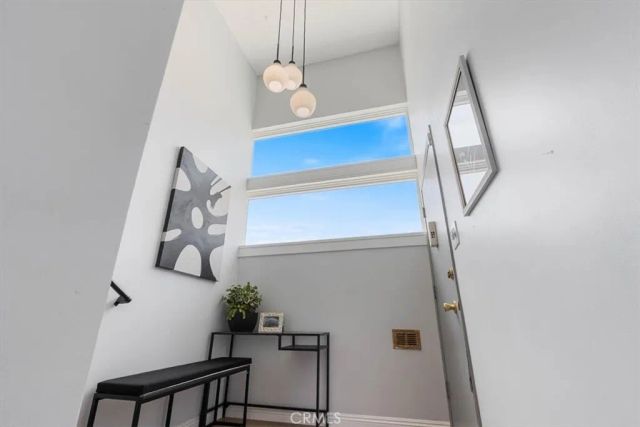 4567 Don Ricardo Drive, Los Angeles, CA 90008