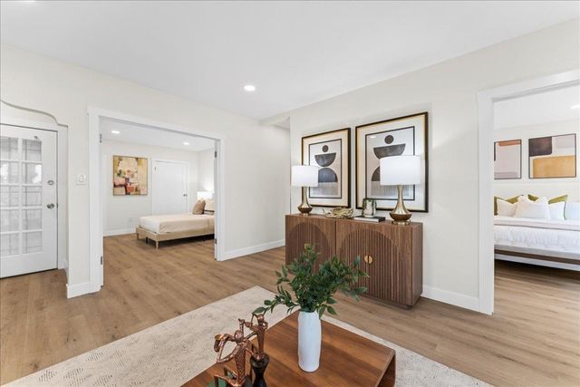 2717 2717 Mabel St, Berkeley, CA 94702