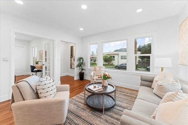 2717 2717 Mabel St, Berkeley, CA 94702