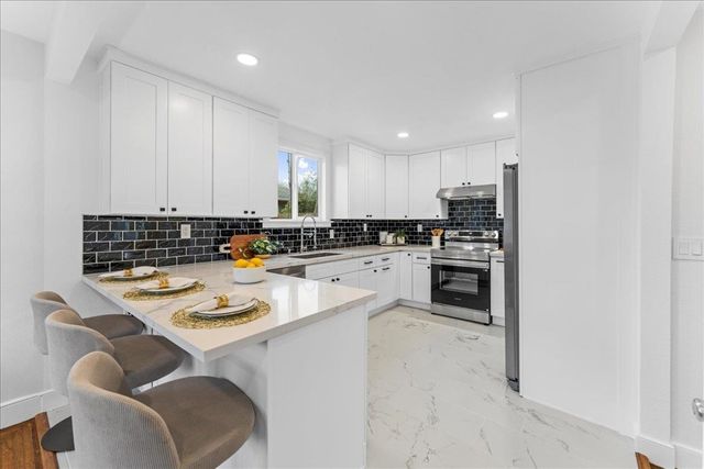 2717 2717 Mabel St, Berkeley, CA 94702