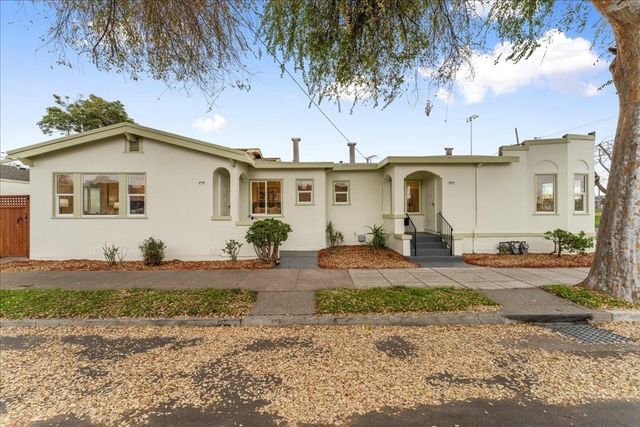 2717 2717 Mabel St, Berkeley, CA 94702