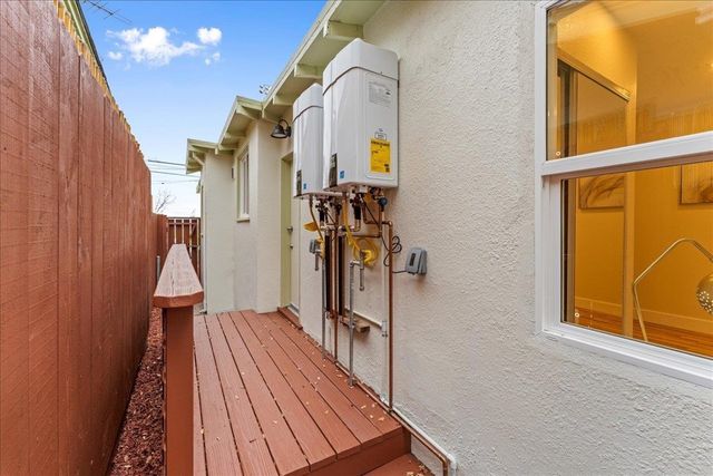 2717 2717 Mabel St, Berkeley, CA 94702