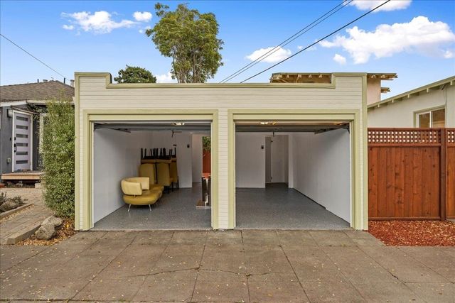 2717 2717 Mabel St, Berkeley, CA 94702