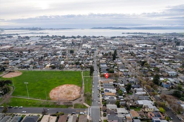 2717 2717 Mabel St, Berkeley, CA 94702