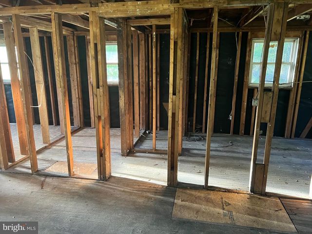 28098 BLACK RD, Princess Anne, MD 21853