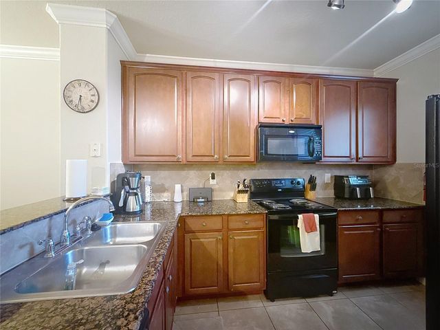 906 CHARO PKWY 434, Davenport, FL 33896