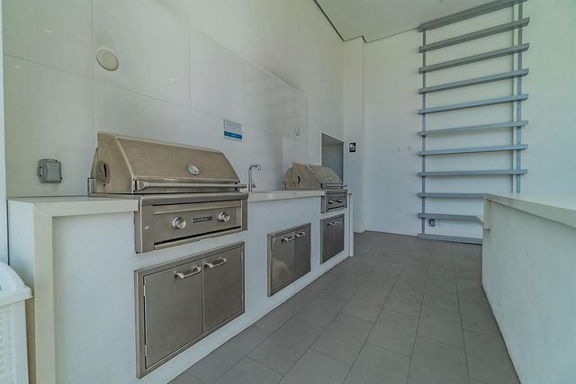 111 SE 1st Avenue 404, Delray Beach, FL 33444