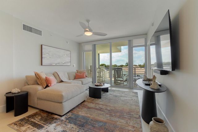 111 SE 1st Avenue 404, Delray Beach, FL 33444