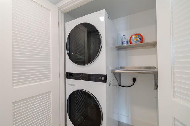 111 SE 1st Avenue 404, Delray Beach, FL 33444