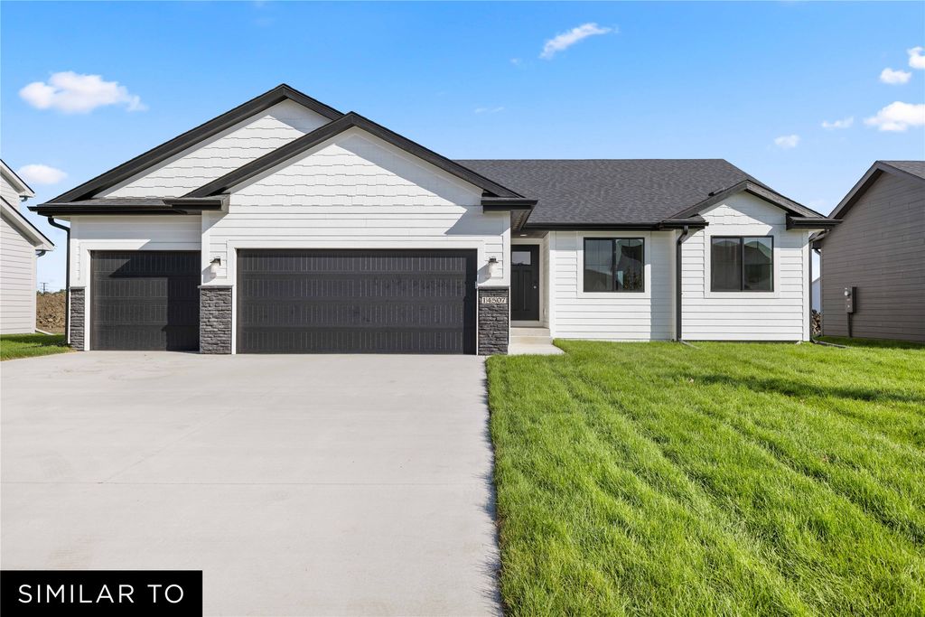 2603 NW Fairfield Drive, Ankeny, IA 50023