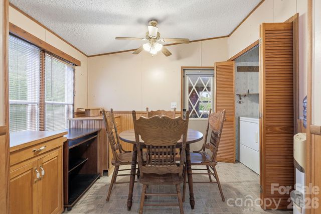 3383 Thickety Road, Clyde, NC 28721
