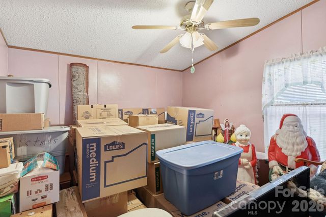 3383 Thickety Road, Clyde, NC 28721