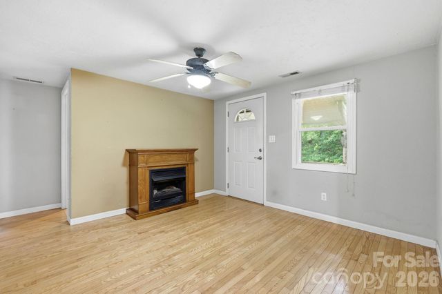 3383 Thickety Road, Clyde, NC 28721