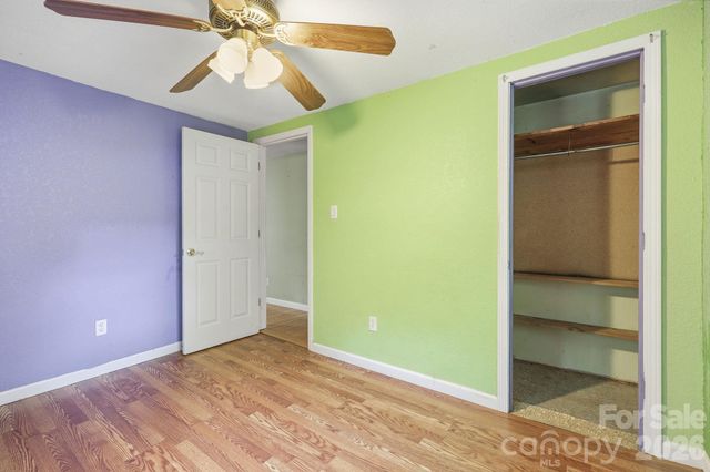 3383 Thickety Road, Clyde, NC 28721