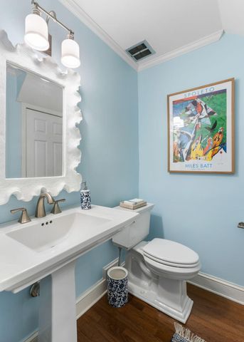 20 Charlestowne Court, Charleston, SC 29401