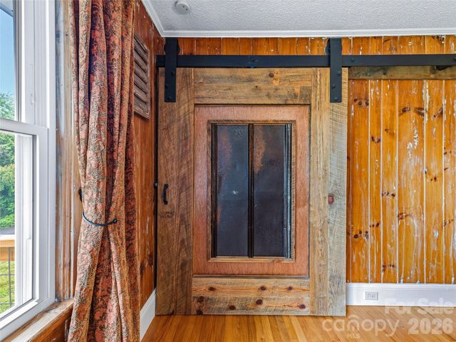 57 Langwell Avenue, Asheville, NC 28806