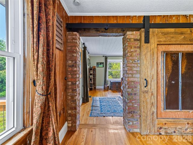 57 Langwell Avenue, Asheville, NC 28806