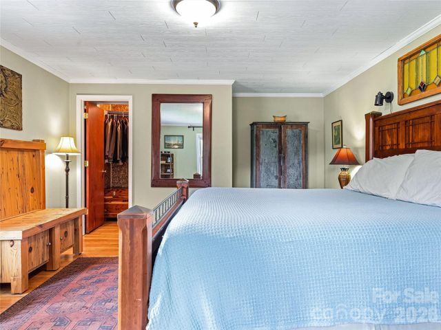 57 Langwell Avenue, Asheville, NC 28806