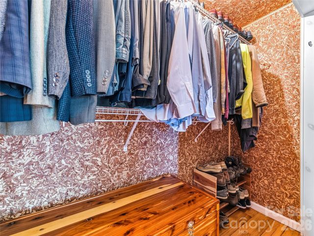 57 Langwell Avenue, Asheville, NC 28806