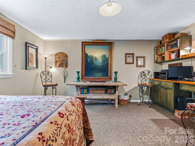 57 Langwell Avenue, Asheville, NC 28806
