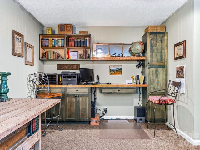 57 Langwell Avenue, Asheville, NC 28806