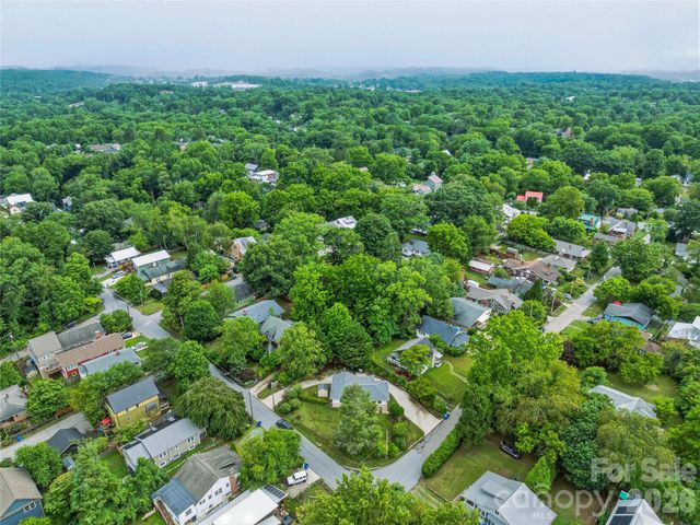 57 Langwell Avenue, Asheville, NC 28806
