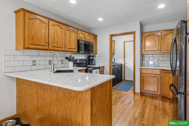 987 Sheridan Street, Fremont, NE 68025