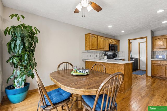 987 Sheridan Street, Fremont, NE 68025