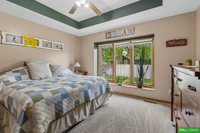 987 Sheridan Street, Fremont, NE 68025