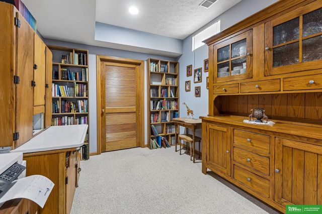 987 Sheridan Street, Fremont, NE 68025