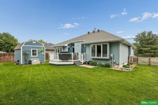 987 Sheridan Street, Fremont, NE 68025