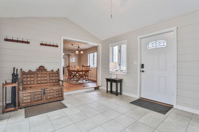 94 Breakneck Road, Newport, NH 03773