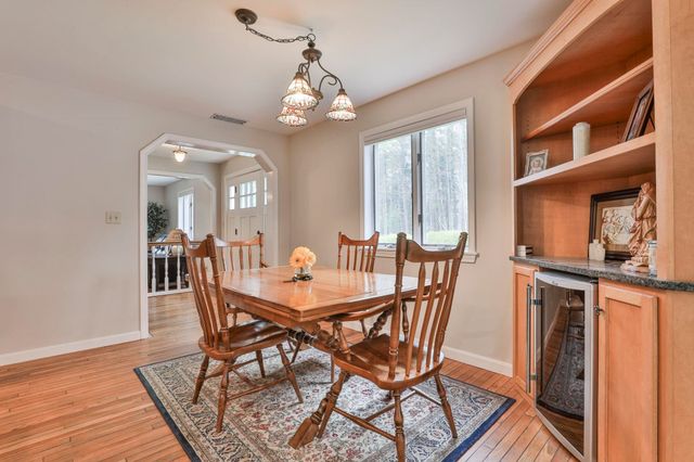 94 Breakneck Road, Newport, NH 03773