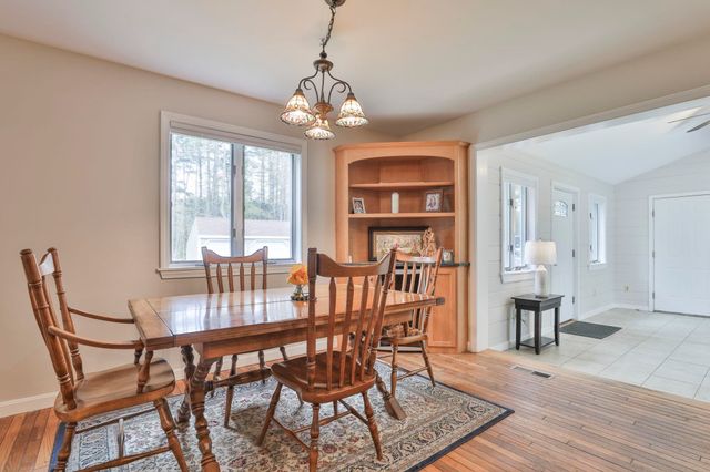 94 Breakneck Road, Newport, NH 03773
