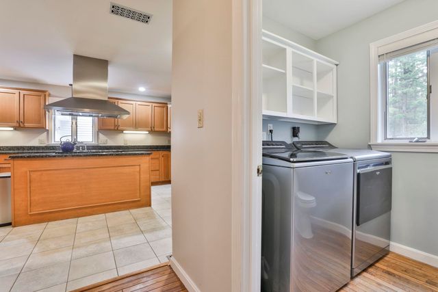 94 Breakneck Road, Newport, NH 03773