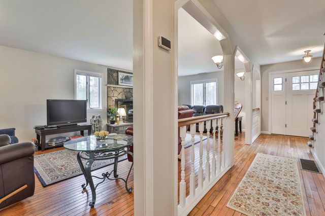 94 Breakneck Road, Newport, NH 03773